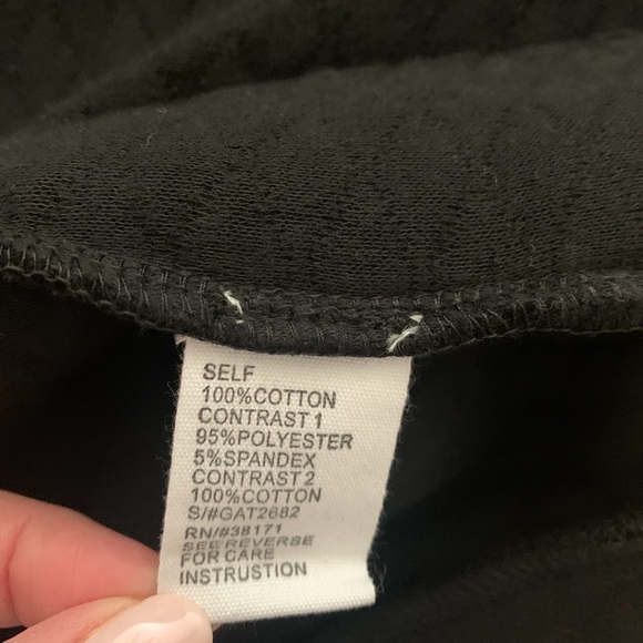 NWT Lucca Couture Black Quilted Pullover w/ Metallic Sleeves and Pockets - Picture 8 of 8